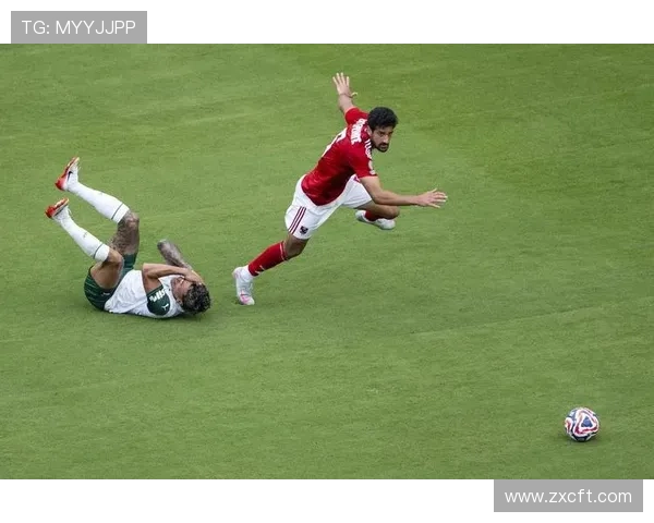 足球明星搞笑瞬间大集合让你捧腹大笑的趣味时刻回顾 足球明星搞笑瞬间大集合让你捧腹大笑的趣味时刻回顾